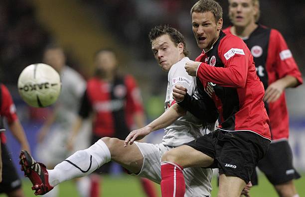 高开低走 高开低走